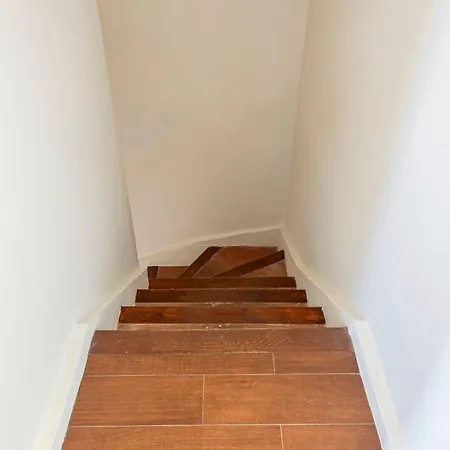 Charming House 2br With Patio, Pool And Parking *